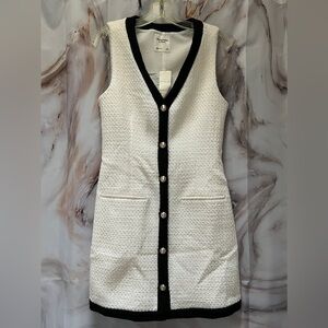 Elegant White and Black Sleeveless Dress